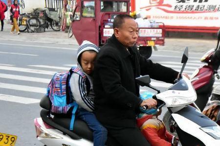 为什么家长都不愿意孩子买摩托