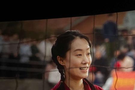 你好李焕英龚俊演的谁