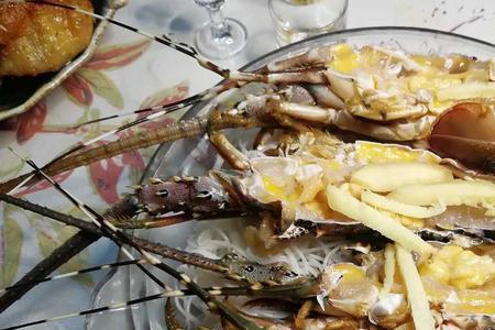 龙虾小青龙好吃吗