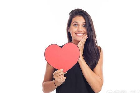 女人发一颗红心给你该怎么回复