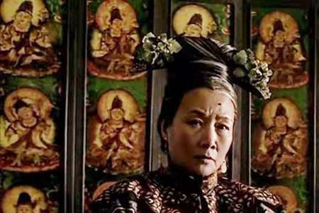 走向共和希子是谁