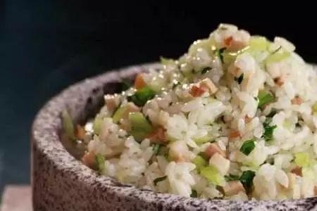 尼姑洗头歇后语