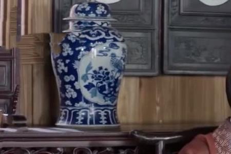 锦衣之下陆绎吃醋吻今夏