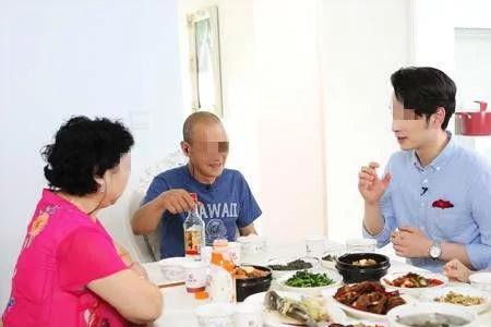 为什么男朋友总是让我请他吃饭