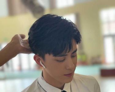 桑稚成年后多高