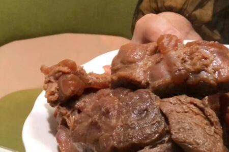 卤牛肉高压锅压多长时间