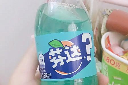 蒂芙尼蓝芬达什么口味