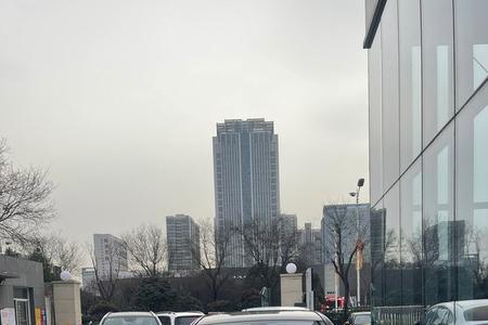30岁开奔驰e300会被嘲笑吗