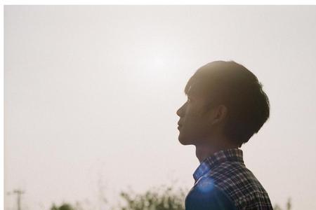 彼光少年什么意思