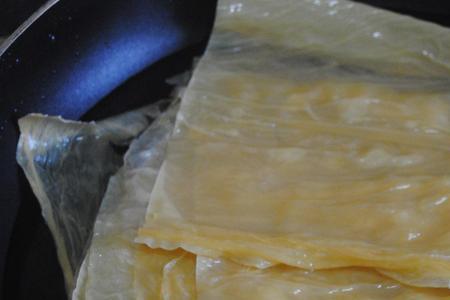 豆腐皮臭了能炸着吃吗