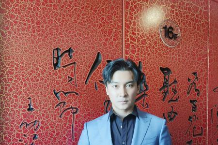 花儿为什么这样红,贺刚主演