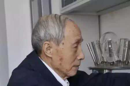 李俊贤多高
