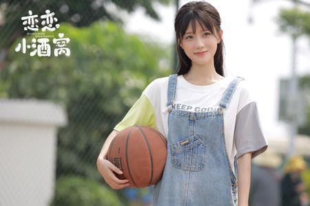不会恋爱的我们小甜妹扮演者
