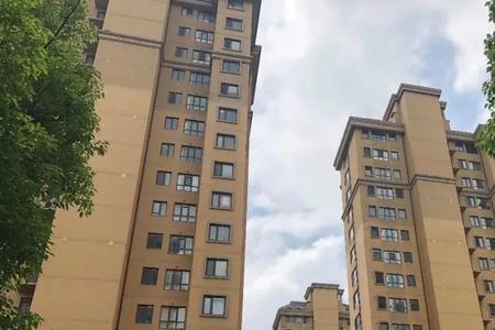 总高27层住19层水好用吗
