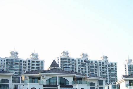 上海蓝色港湾为什么那么贵