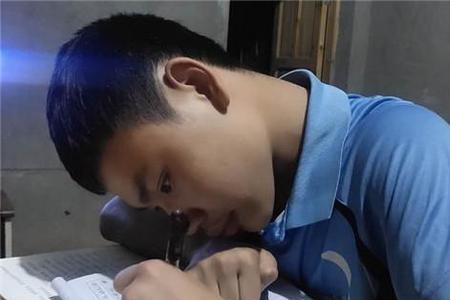乒乓少年背向我什么意思