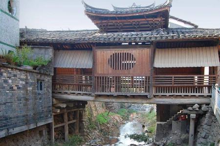 屋无虚梁木无空枝啥意思