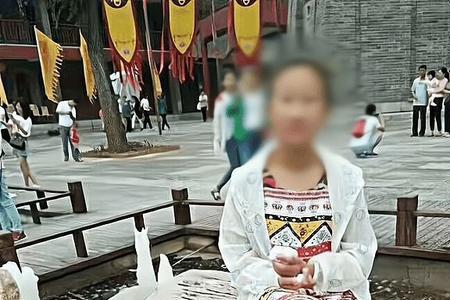 女生回信息强强强什么意思