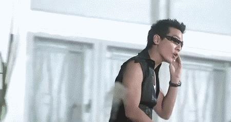 小脑瓜滴溜溜的转声音出处