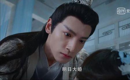 润玉吻锦觅为何露出龙尾真身