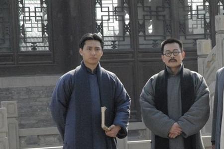 铁肩担道义，出自哪一份报纸
