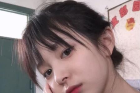女同学说居然怎么回