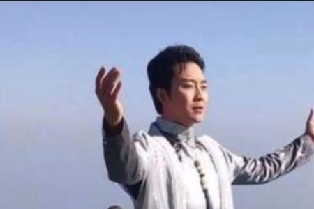 孤勇者万疆李玉刚歌词