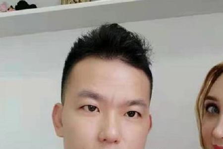 郝莲露身高
