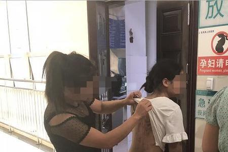 后妈打孩子上刑作文