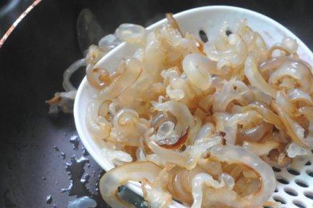海蜇丝不是不能烫么,怎么吃火锅