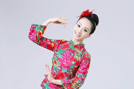 大秧歌演瘦猴的叫什么