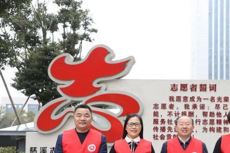 什么的楷模形容词