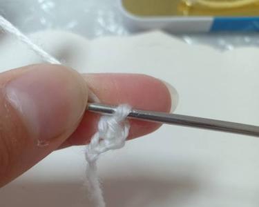 钩织毛线珍珠纽扣教程