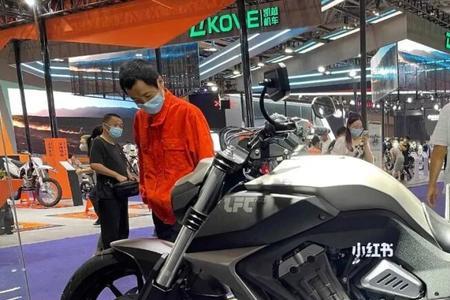 高金thor1000和奔达lfc700选哪个