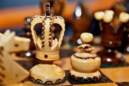 国际象棋里可以有2个后吗