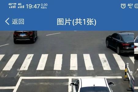 苏州高架右转弯可以闯红灯吗