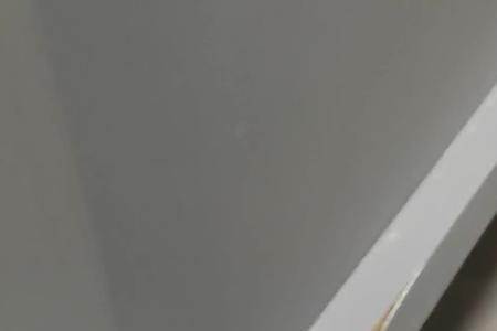 浴室柜后面没有背板怎么补救