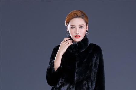 直播卖的貂皮大衣199元是真的吗