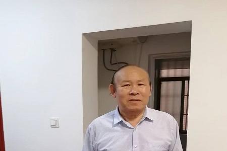 刘鸿伏散文名篇父亲原文