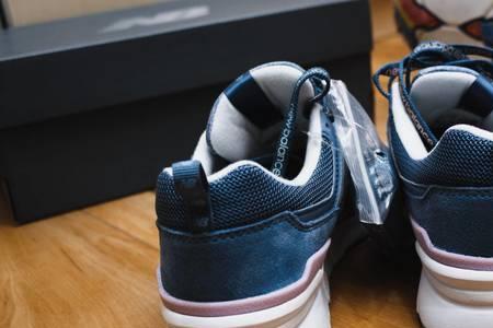 为什么newbalance全是女鞋