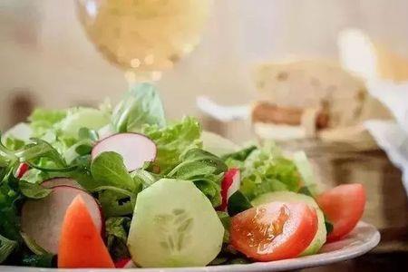 春食凉夏食寒以养阳是什么意思