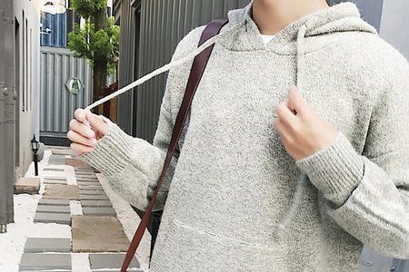 男士冬天穿毛衣还是卫衣好看