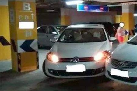 剐蹭协商后双方离开还能报警吗