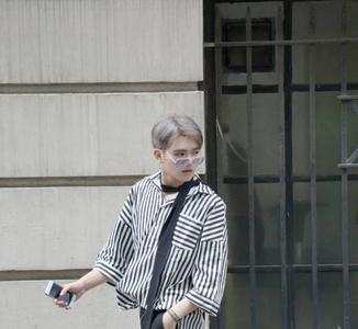 为什么有些人穿衣服感觉会很潮