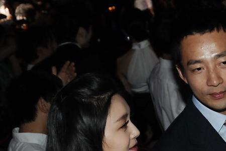 汪小菲是张兰亲儿子吗