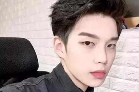 20岁的男生心理变化