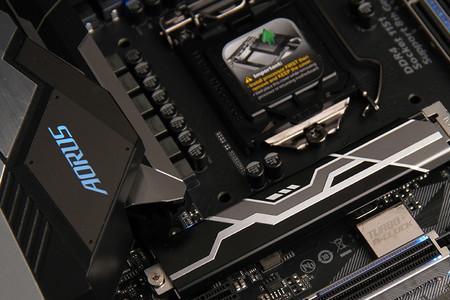 pcie40向下兼容30的主板吗
