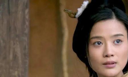 楚汉传奇酒馆老板娘扮演者