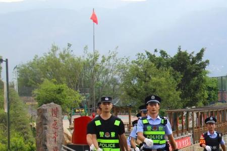 为什么边境检查站要扣身份证