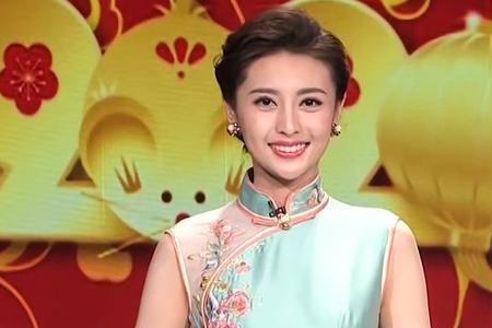鞍山传媒女主持人